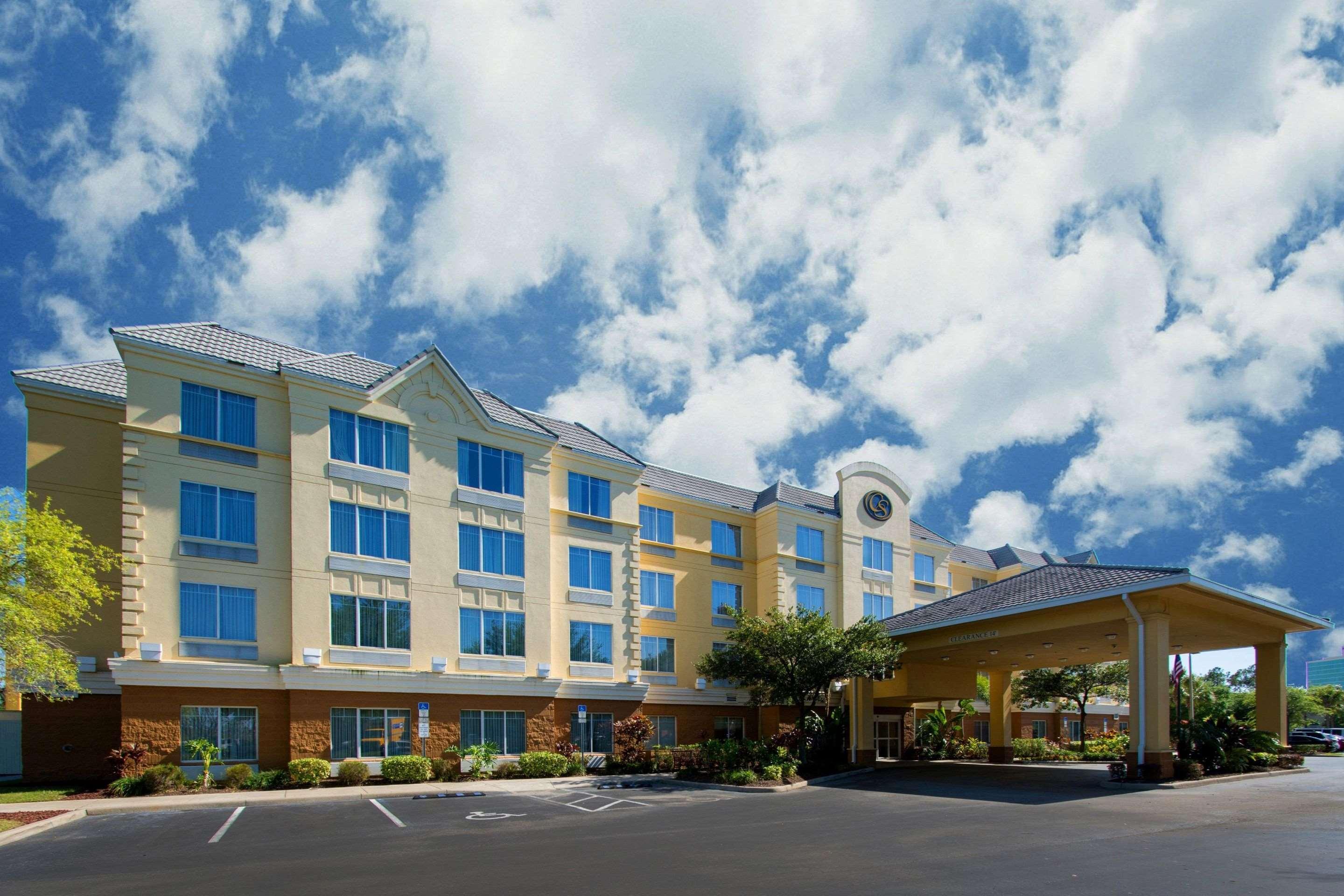 Comfort Suites Near Universal Orlando Resort Exterior photo